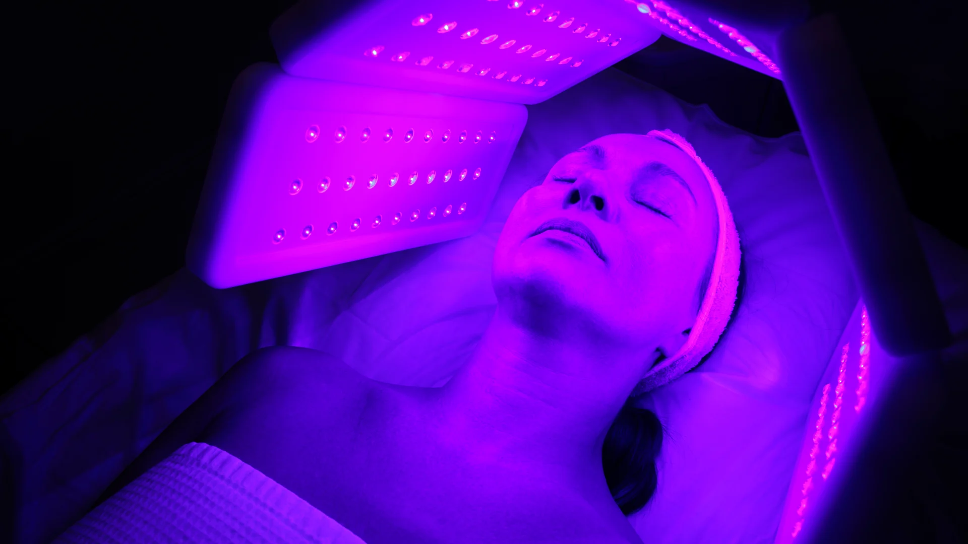 Celluma Light Therapy: Illuminate Your Skin’s Healing Power