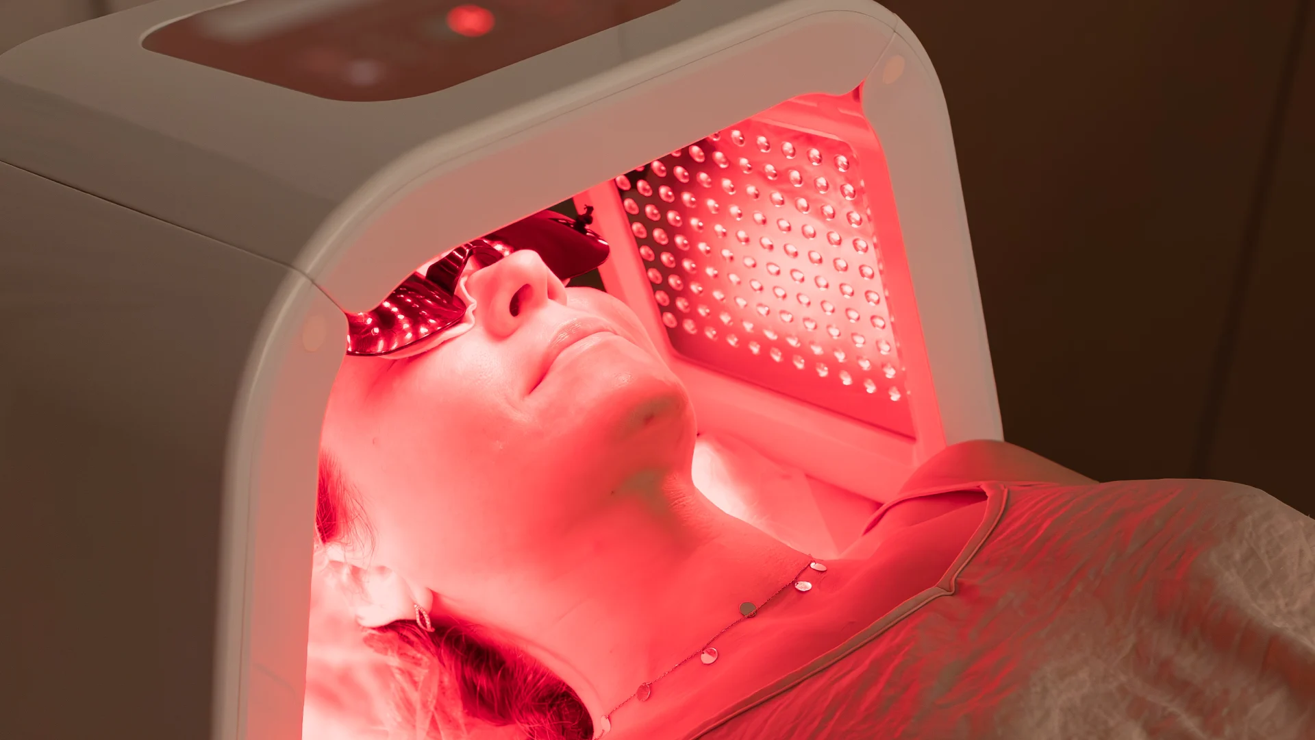 From Acne to Aches: The Versatile Benefits of Celluma Light Therapy